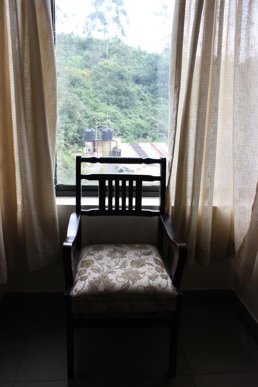Albarad Hotel Munnar Quarto foto