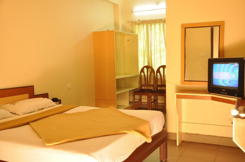 Albarad Hotel Munnar Quarto foto