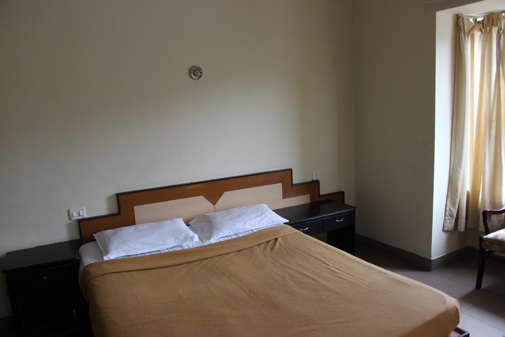 Albarad Hotel Munnar Quarto foto